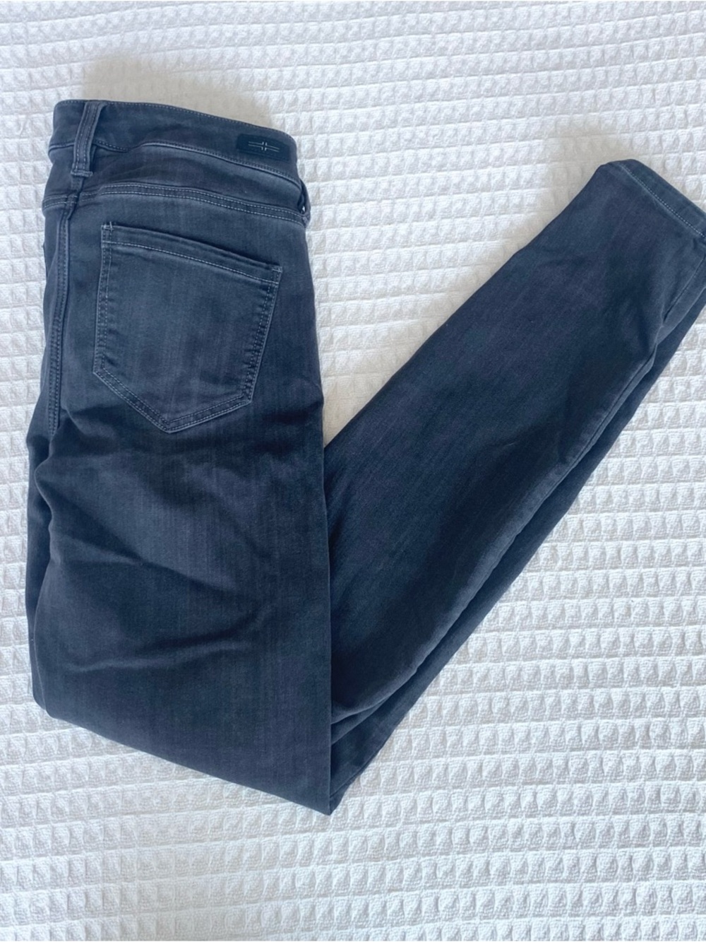 Liverpool The Skinny Jeans in Grey size 2 / 26